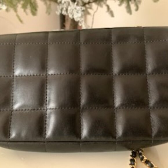 Chanel Lambskin Quilted Mini Chocolate Bar Camellia Flap Black - Picture 2 of 6